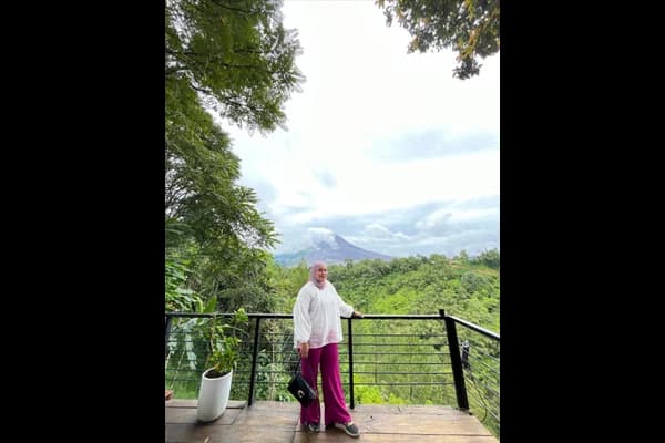 Pantai Kelingking di Nusa Penida, Bali